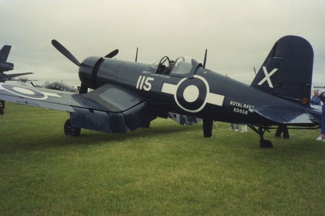 VOUGHT-SIKORSKY V-166 Corsair (C-GCWX)