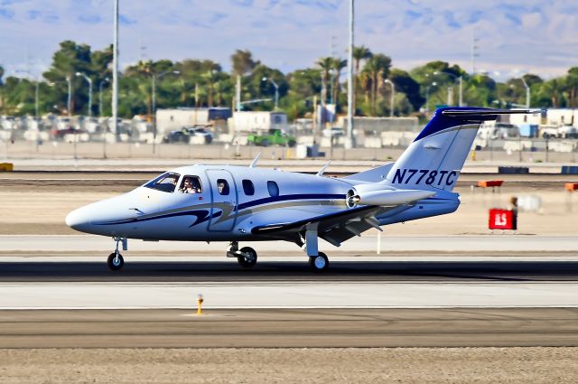 Eclipse 500 (N778TC) - photo Eclipse 500 N778TC (cn 000085)  Las Vegas - McCarran International (LAS / KLAS) USA - Nevada, June 10, 2011 Photo: Tomás Del Coro