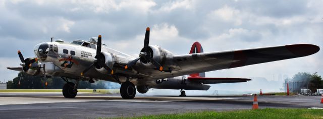 Boeing B-17 Flying Fortress (N3701G) - Another shot of the Madras Maiden on 10/6/18 at INT.  Smokin' lady!