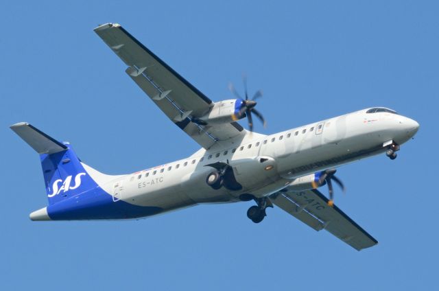 ATR ATR-72 (ES-ATC) - Operate by Xfly