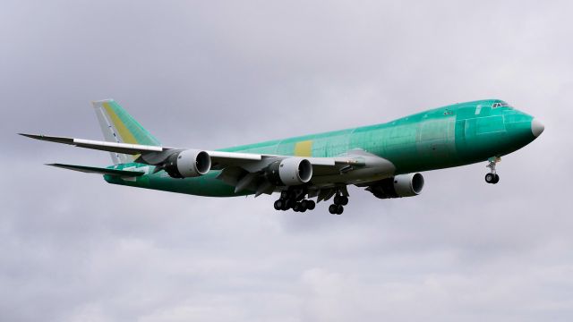 BOEING 747-8 (VP-BJS) - BOE609 on final to Rwy 16R to complete a B1 flight on 1.21.19. (B747-8F / ln 1551 / cn 63787).  The aircraft is using temp reg #N5023Q on this flight.