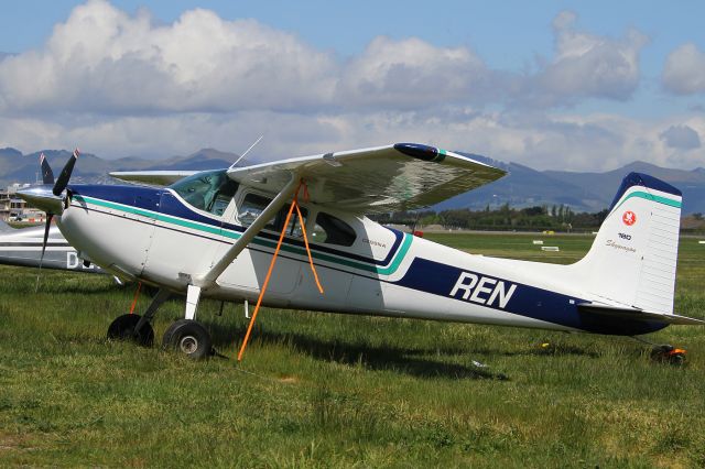 Cessna Skywagon 180 (ZK-REN)