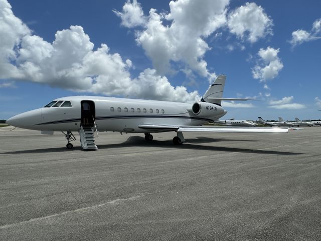 Dassault Falcon 2000 (N704JD)