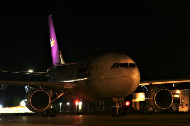 Airbus A300F4-600 — - 8:10 PM weekday departure at Appleton Int. for Memphis via either Milwaukee or Madison.  