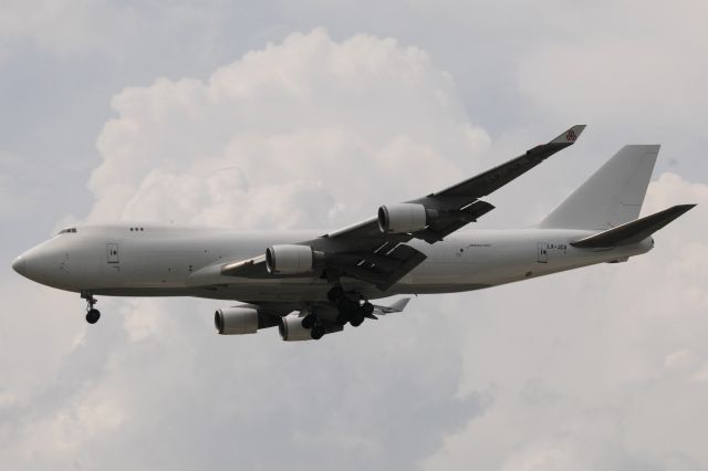 Boeing 747-400 (LX-JCV) - First pic of this reg # on the database. Aplogies for the summer heat and haze. This is what you get on a 90 degree plus day!