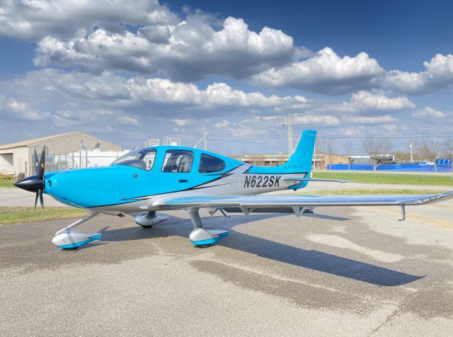 Cirrus SR-22 (N622SK) - N622SK first wash