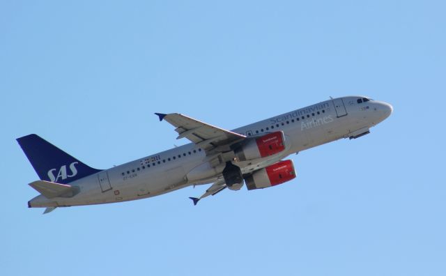 Airbus A320 (OY-KAN)