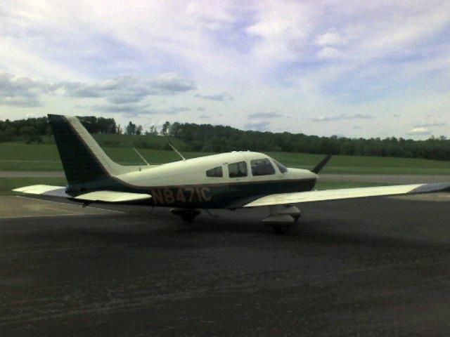 Piper Cherokee (N8471C)