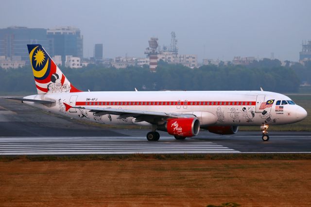 Airbus A320 (9M-AFJ)