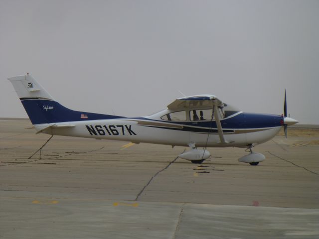 Cessna Skylane (N6167K)