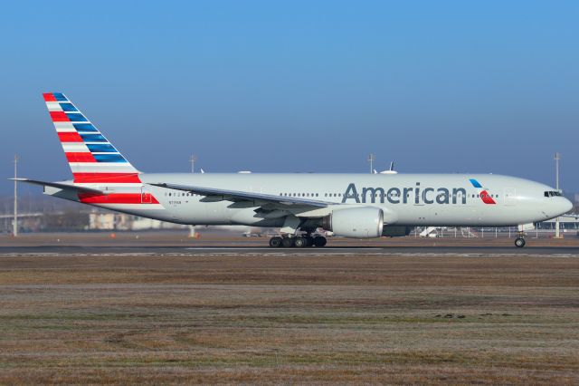 Boeing 777-200 (N774AN)