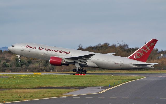 Boeing 777-200 (N918AX) - omni b777-200 n918ax dep shannon 11/3/16.