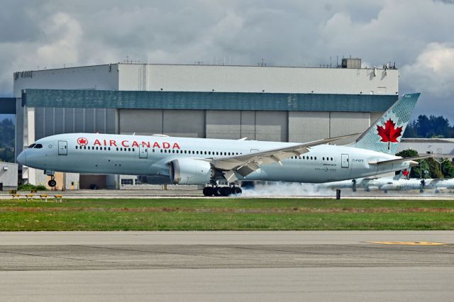 Boeing 787-9 Dreamliner (C-FGFZ)