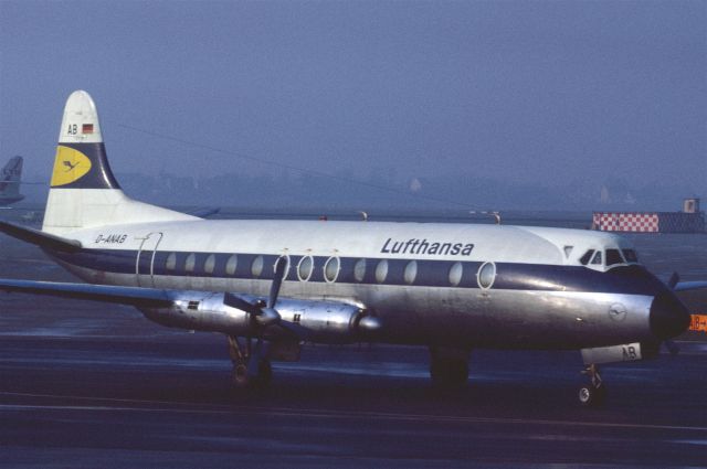 VICKERS Viscount (D-ANAB) - January 1969 at Düsseldorf (EDDL)