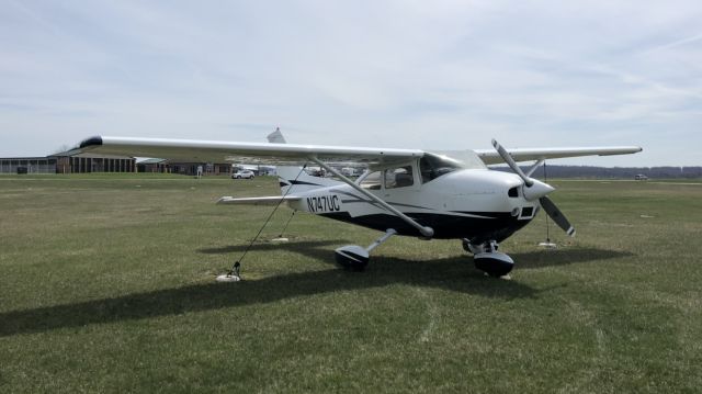 Cessna Skylane (N747UC)