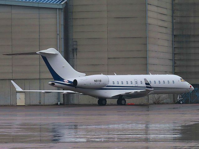 Bombardier Global 5000 (N81118) - I took this picture on Mar 26, 2019.