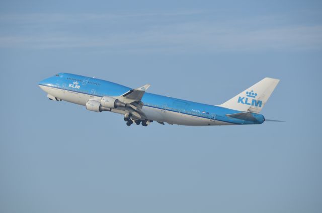 Boeing 747-400 (PH-BFI) - Taken 26 Dec 2017