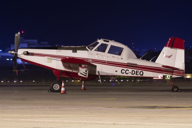 Air Tractor AT-802 (CC-DEQ)