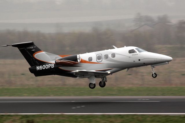 Embraer Phenom 100 (N600PB)