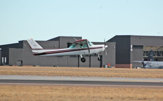 Cessna 152 (N93271)