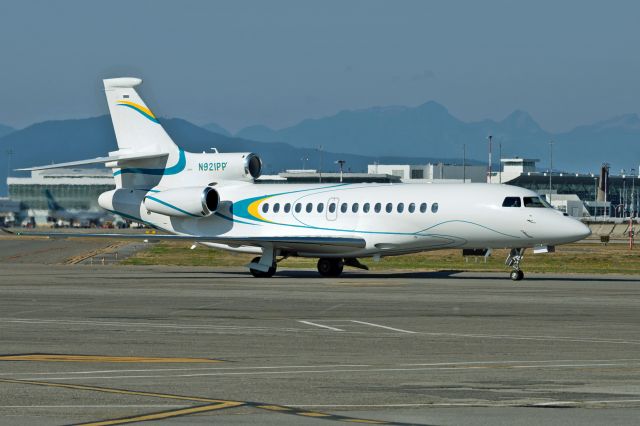 Dassault Falcon 7X (N921PP)