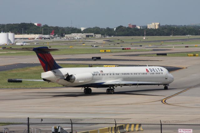 McDonnell Douglas MD-88 (N962DL)