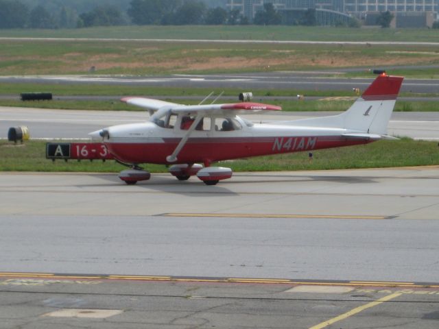 Cessna Skyhawk (N41AM)