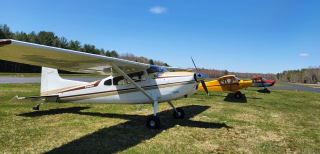 Cessna Skywagon 180 (N2987K)