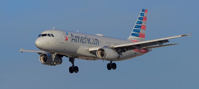 Airbus A320 (N649AW) - phoenix sky harbor international airport 15FEB20