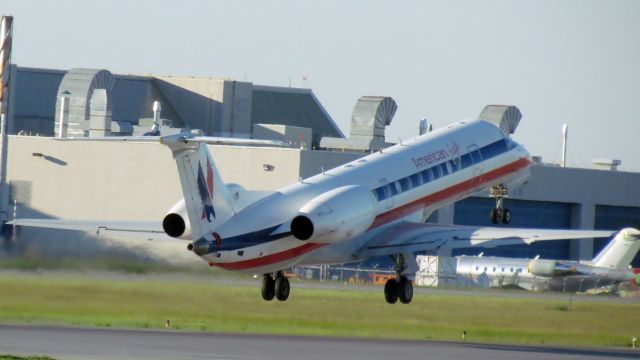 Canadair Regional Jet CRJ-900 (NT36DT)