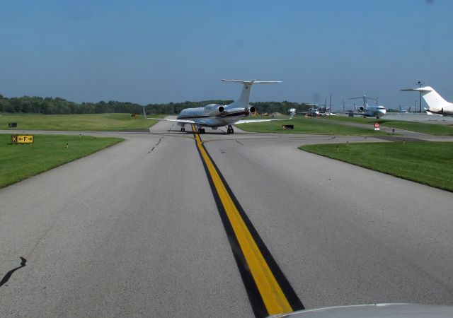 PR-BEB — - On taxiway K at HPN.