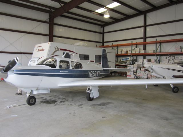 Mooney M-20 (N252YY) - LINCOLN AIRPORT, CA, USA    01.26.2013