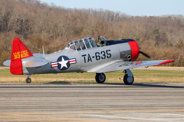 North American T-6 Texan (N29BS)