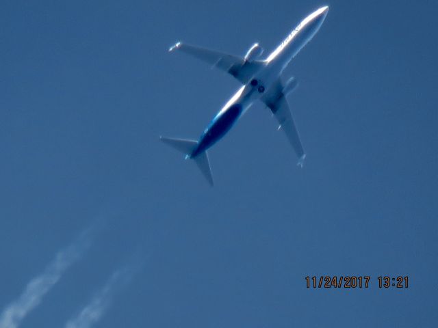 Boeing 737-900 (N275AK)