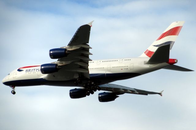 Airbus A380-800 (G-XLEB)