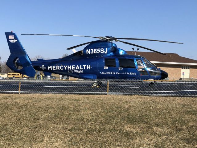 VOUGHT SA-366 Panther 800 (N365SJ) - lifeflight at mercy hospital in defiance ohio