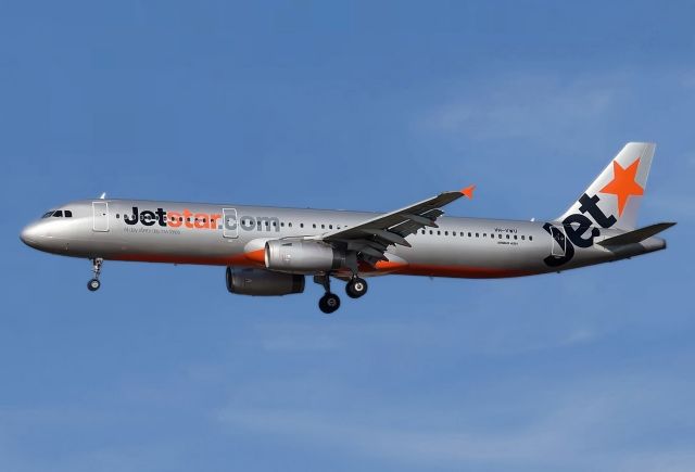 VH-VWU — - JETSTAR AUSTRALIA - AIRBUS A321-231 - REG VH-VWU (CN 3498) - ADELAIDE INTERNATIONAL AIRPORT SA. AUSTRALIA - YPAD 25/2/2018