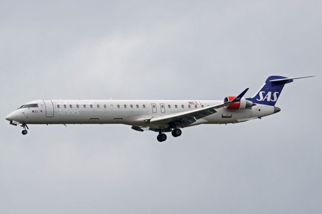 Canadair Regional Jet CRJ-900 (OY-KFL)