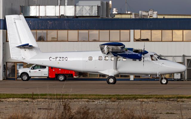 De Havilland Canada Twin Otter (C-FZDQ)