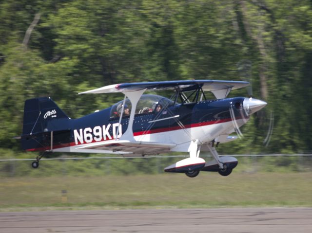 N69KD — - Take off runway 08.