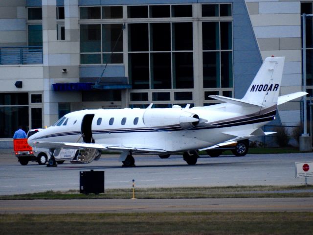 Cessna Citation Excel/XLS (N100AR)