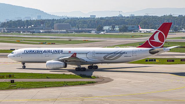 Airbus A330-300 (TC-JNH)