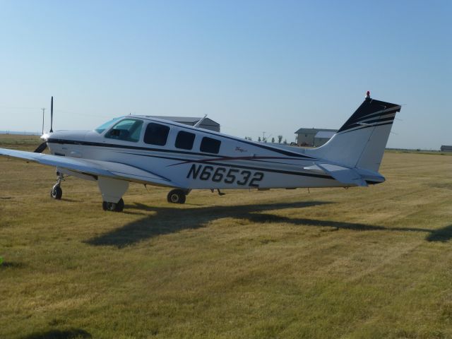 Beechcraft Bonanza (36) (N66532)