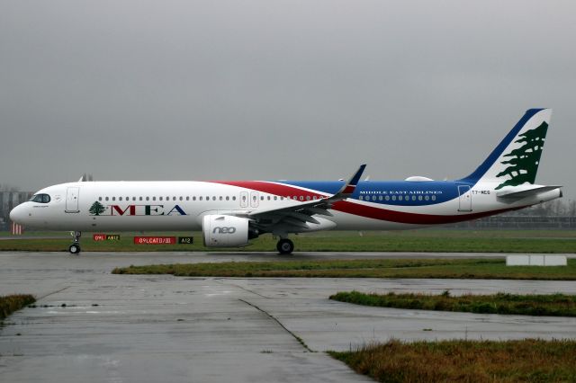 Airbus A321neo (T7-ME6) - Taxiing to depart rwy 09L on 14-Jan-21 operating flight MEA202 to OLBA.