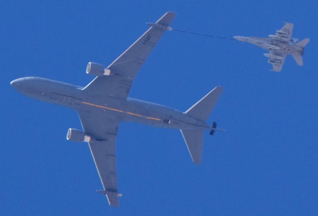 Boeing KC-46 Pegasus (N462KC) - At about 16,000'.  Lone Pine, California, September 26, 2019.