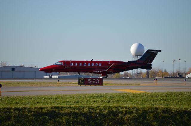 Learjet 45 (N595LA)