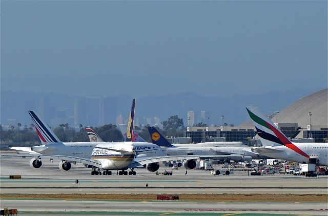 Airbus A380-800 (F-HPJC) - A380 ballet at LAX