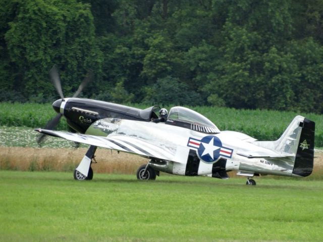 North American P-51 Mustang (N51HY)