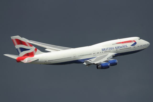 Boeing 747-200 (G-CIVE) - Departing runway 09R at LHR.