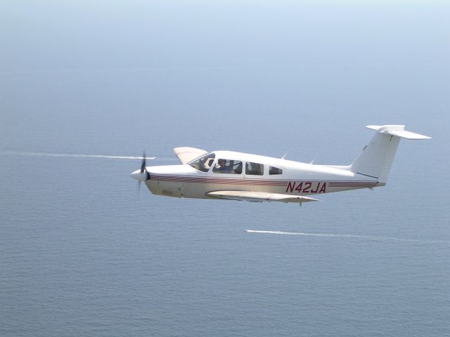 Cessna Skyhawk (N42JA) - taking a spin to look at the beaches on the Jersey Shore and see my house from the air! KBLM to KBLM took an hour and a half flight on my lunch break!